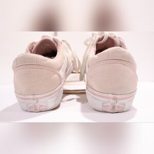 Vans Old Skool Low Top Sneakers With Set Of New White Shoe Lace